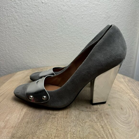 Sergio Rossi Silver & Gray Heels‎ With Studded Accent Size 8 Women Pumps Suede - Picture 6 of 9